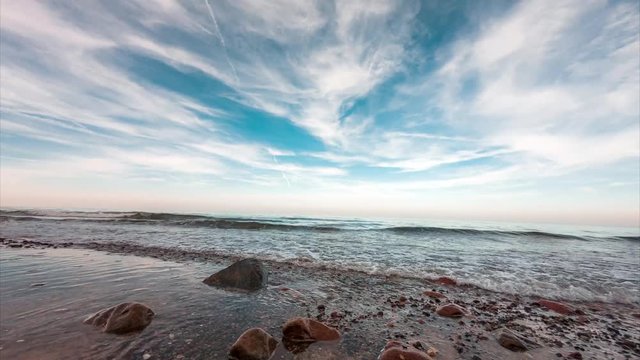 time-lapse movie beach in the autumn season