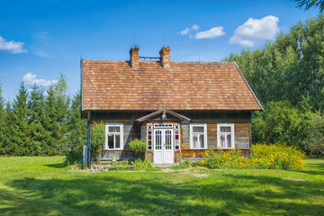 Fototapeta na wymiar Old village house. Podlasie, Poland.