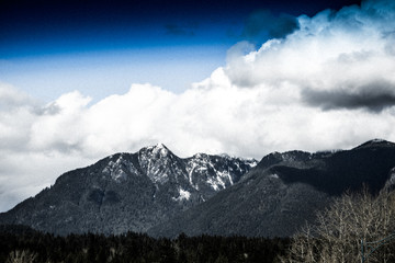 Fototapeta premium Mountains in Vancouver
