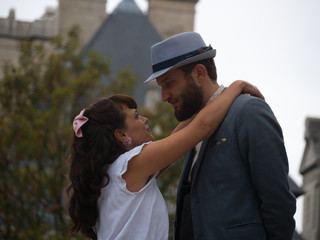 Jeune couple amoureux