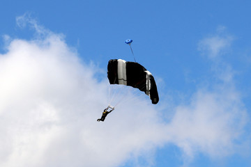 parachute ,  skydiving, base jumping