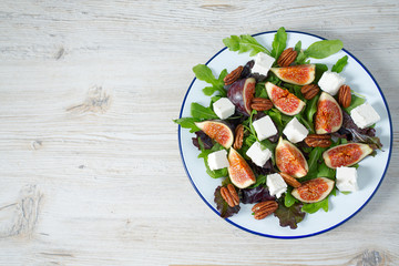 figs, feta,rucola and pecan nut salad