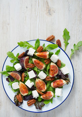 figs, feta,rucola and pecan nut salad