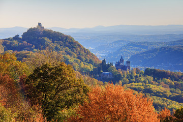 Der Drachenfels im Siebengebirge, Deutschland