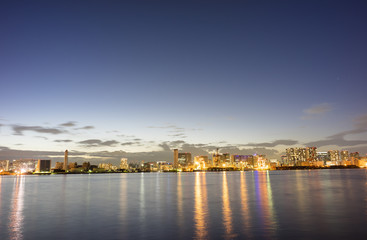 Fototapeta na wymiar evening view of Tokyo bay