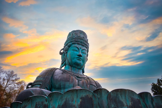 he big Buddha - Showa daibutsu at Seiryuji temple in Aomori, Japan