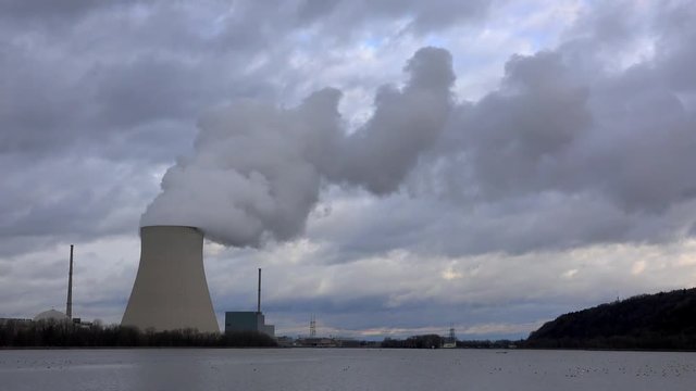 4K footage of the Isar 2 nuclear power plant in Essenbach, Germany.