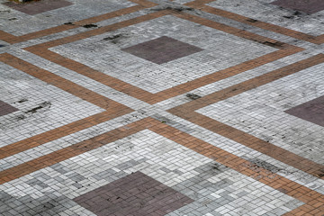 Geometric Patterns on the Ground