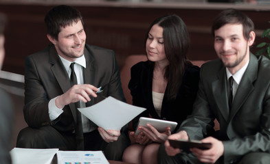 close up.business team discussing financial schedules. the concept of teamwork