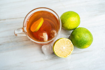 Lemon iced tea and lime
