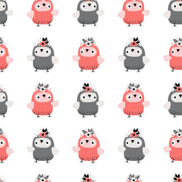 Childish seamless background with funny owls.