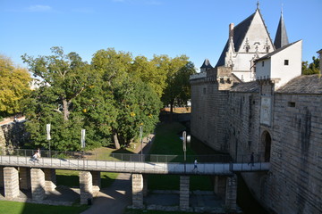 Fototapeta na wymiar Nantes - Château des ducs de Bretagne - Le Pont de Secours