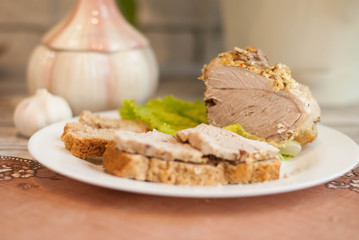 sandwich with garlic
