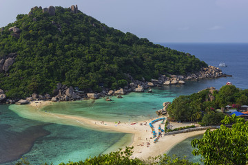 Fototapeta na wymiar Naturlandschaft auf Nang Yuan Island, Thailand