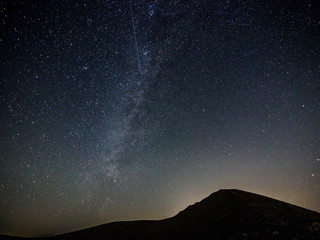 山の星空