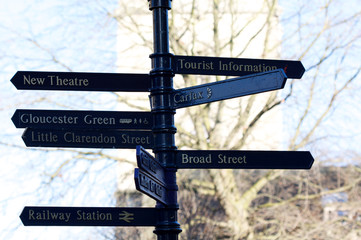 railroad crossing sign