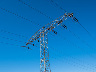 Hochspannungsmasten, Strommasten