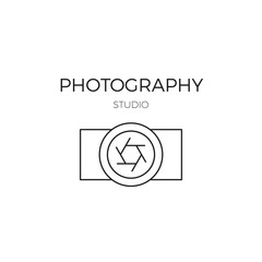 Vector thin line icon, camera silhouette. Logo template.