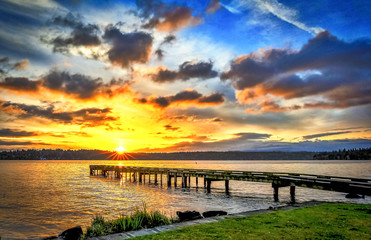 Obraz premium Sunrise on Lake Washington