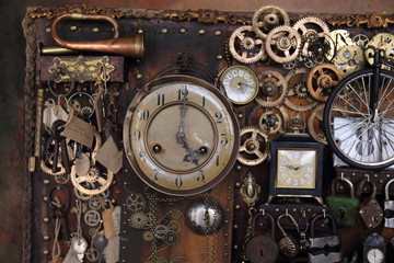 Steampunk ingranaggi orologi ,lucchetti e chiavi