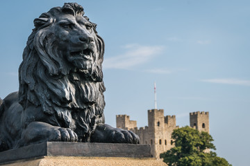Brass lion sculpture in Rochester