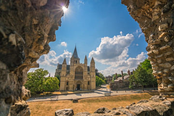 View of the magnificent Rochester Cathedral - obrazy, fototapety, plakaty
