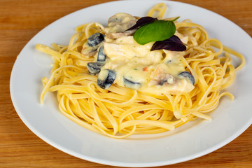 Pasta with mushrooms