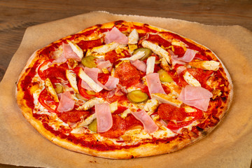 Pizza with ham