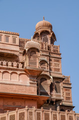 Fototapeta na wymiar Details of the wonderful structures of the Junagarh Fort in Binaker