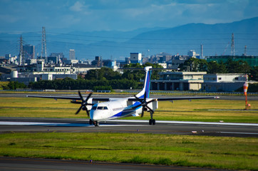 プロペラ旅客機