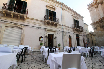 Sicilia, Ibla, street