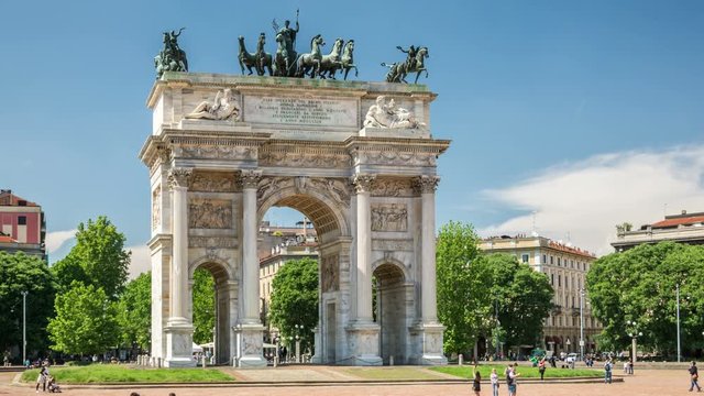 Milan. The Arch of Peace (Arco della Pace), one of Milan&rsquo;s most famous city gates. This neoclassical building is located at the center of Simplon Square.