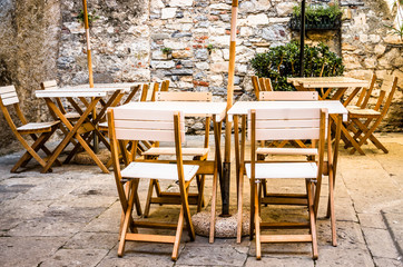 sidewalk restaurant