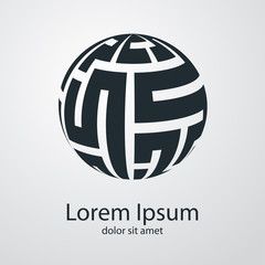 Logotipo laberinto en espacio negativo en esfera en fondo gris