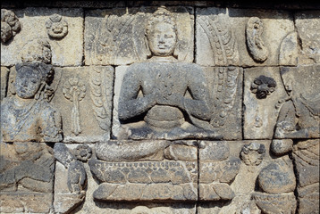 Reliefs im Borobodur (Java) - Darstellungen aus dem Leben von Buddha