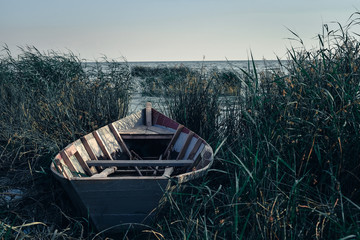 river lake sea silence emotions