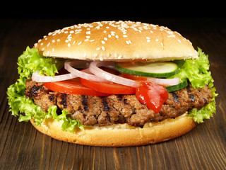 Hamburger vom Grill