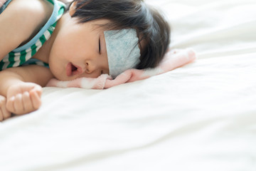 赤ちゃん　風邪　熱