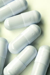 Vitamin mineral health supplements