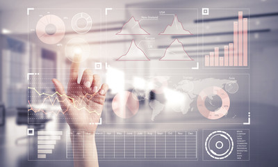 Concept of using modern technologies for business globalization 