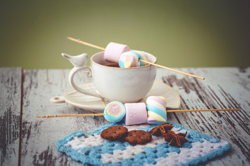 marshmallow and cookies