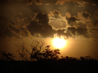 Fototapeta na wymiar sunset with storm clouds