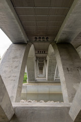 Obraz premium Under a bridge