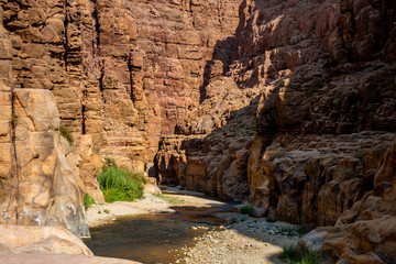 Canyon en Jordanie rochers rivière