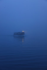 Fährmann im Nebel