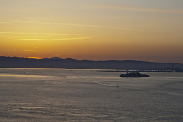 Sunrise over the bay of San Francisco