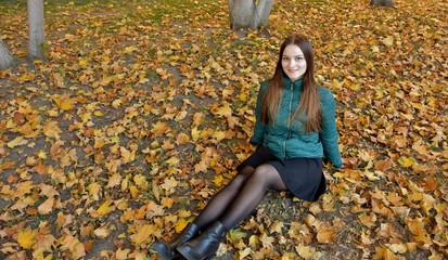 girl in autumn