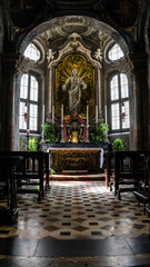 Fototapeta na wymiar Basilica Milano Italy Catholic Church Architecture