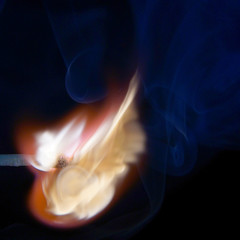 Streichholzflamme