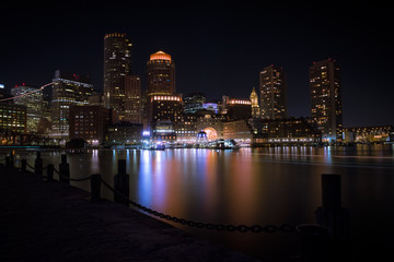 Fototapeta na wymiar Boston harbor at night